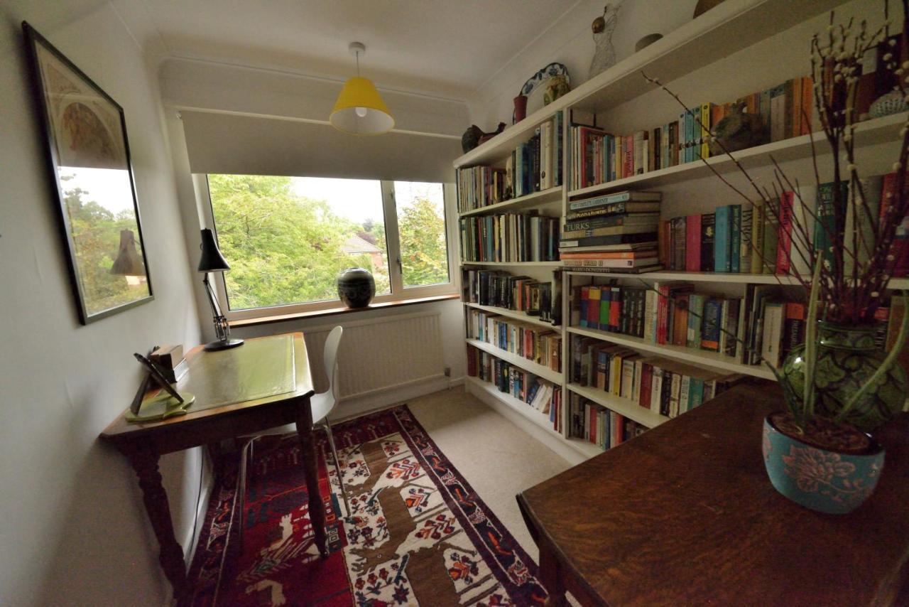 Cosy House, A Train Spotter'S Delight! Villa New Alresford Eksteriør bilde
